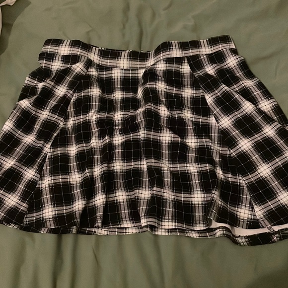 Plaid skirt